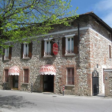 Trattoria Milani Hotel Lonato Exterior photo
